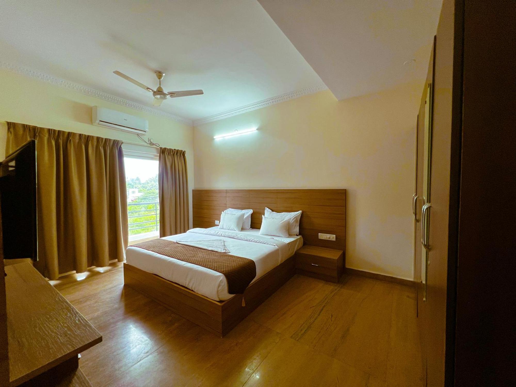 Hotel Elite By Agira Hotels-Free Airport Pickup Or Drop Yelahanka Екстер'єр фото