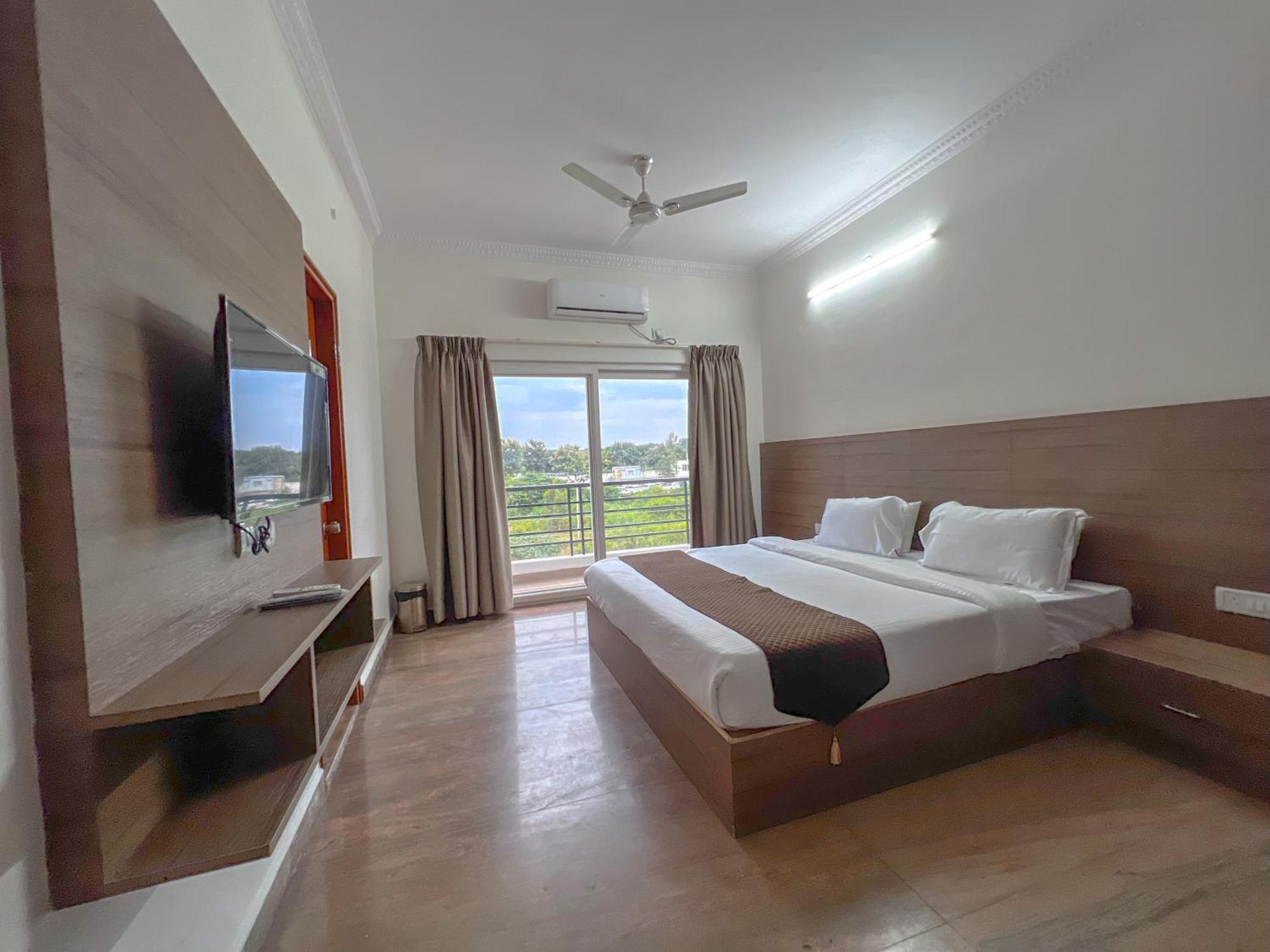 Hotel Elite By Agira Hotels-Free Airport Pickup Or Drop Yelahanka Екстер'єр фото